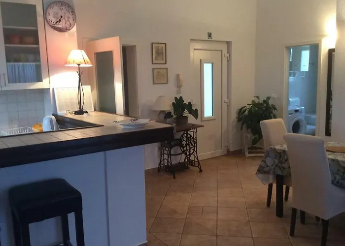 Buco And Mare アパート Tučepi